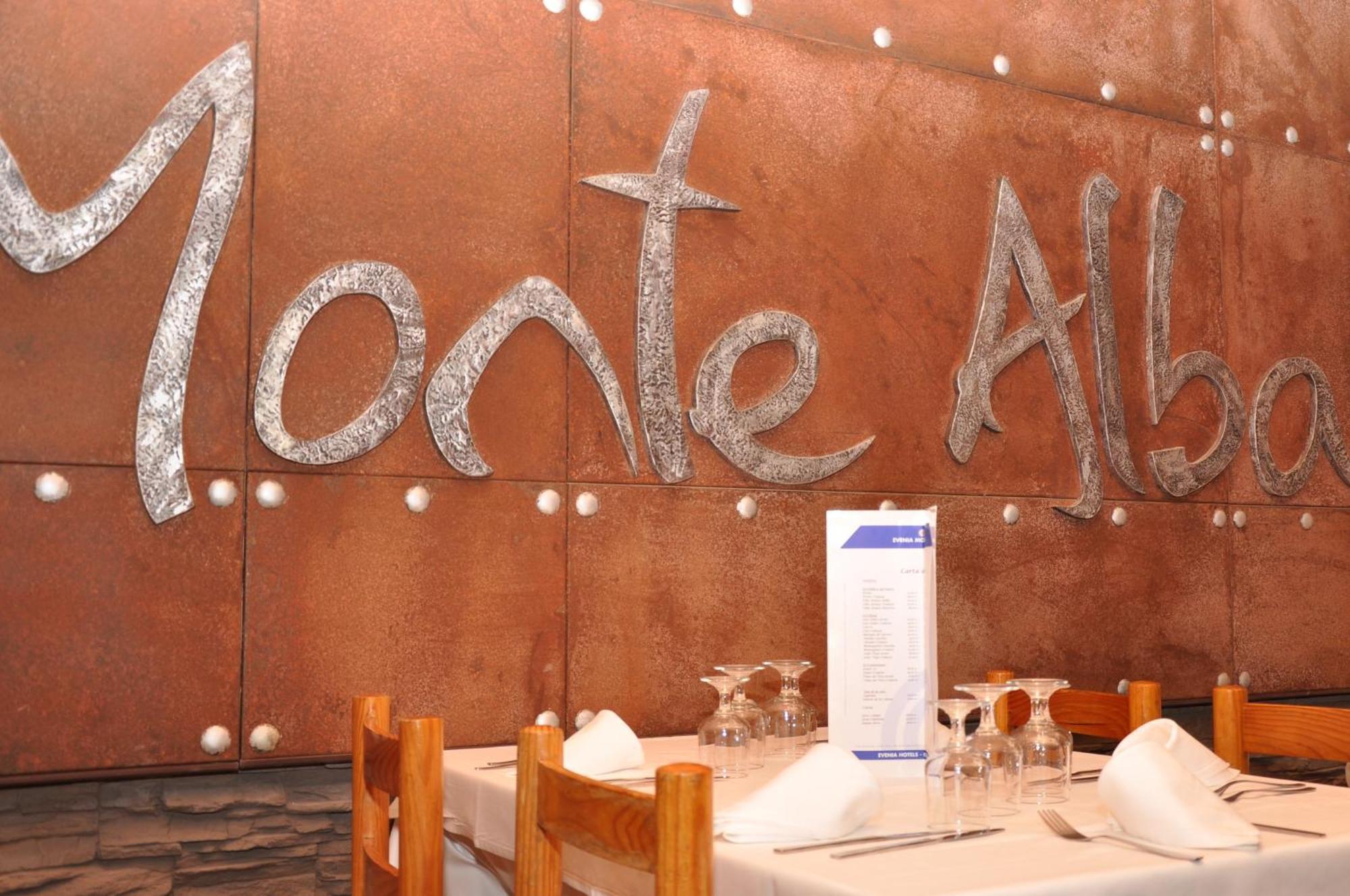 Evenia Monte Alba Hotel Cerler Eksteriør billede