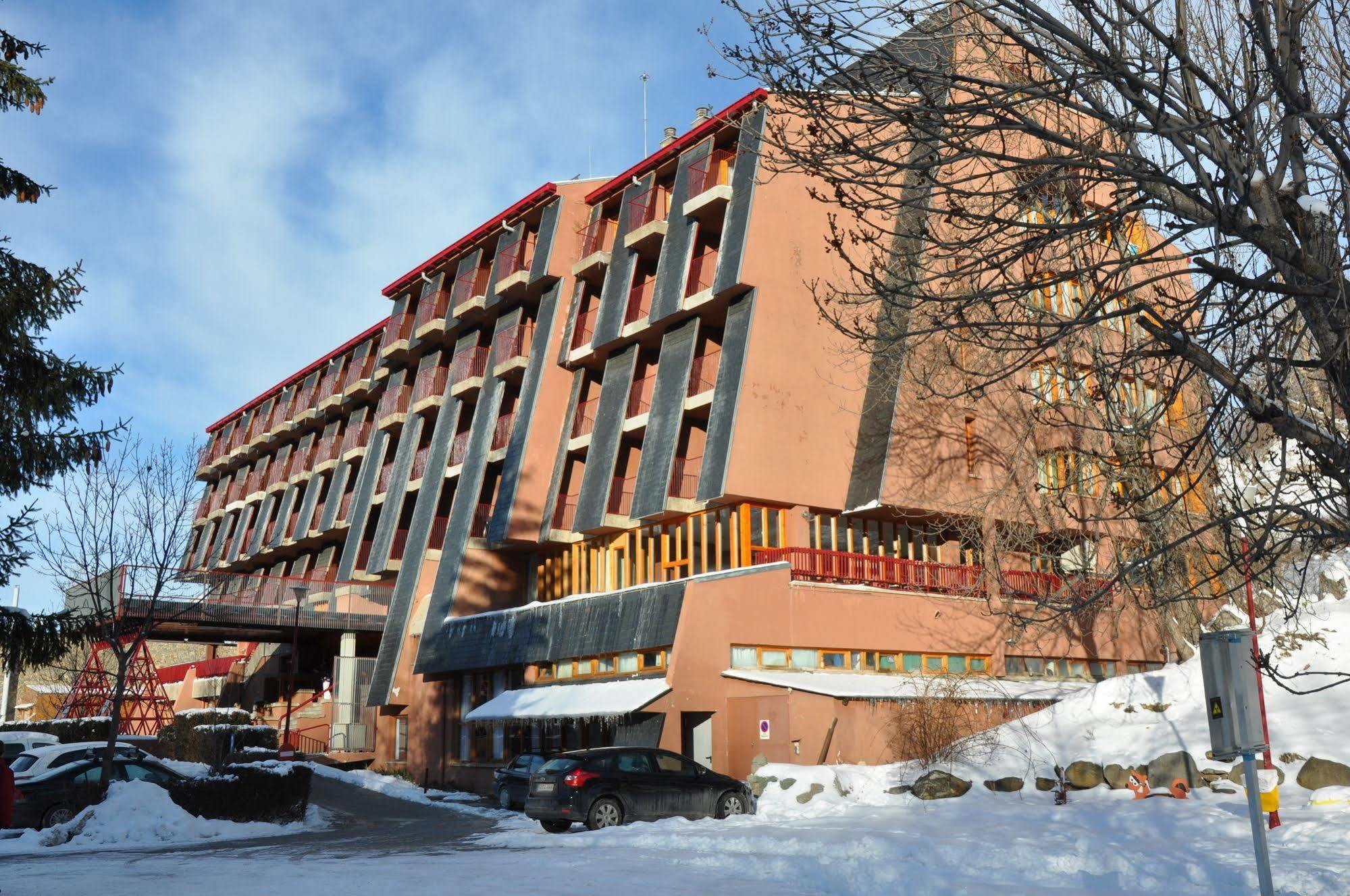Evenia Monte Alba Hotel Cerler Eksteriør billede