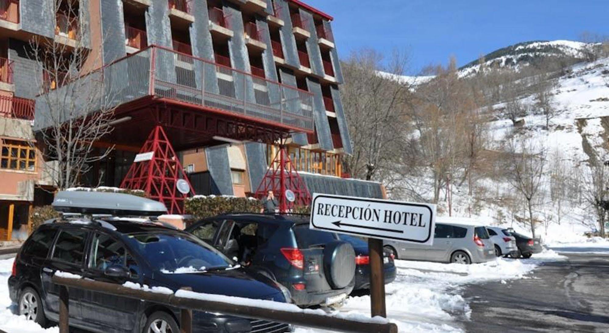 Evenia Monte Alba Hotel Cerler Eksteriør billede